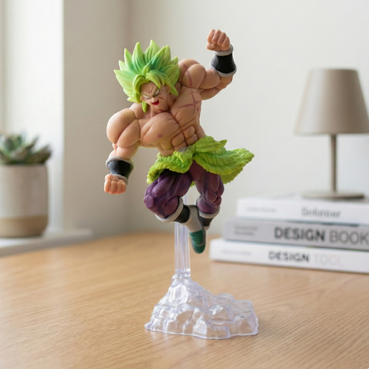 21cm Broly in Legendary Super Saiyan form, massive muscle detail, green hair, battle stance.