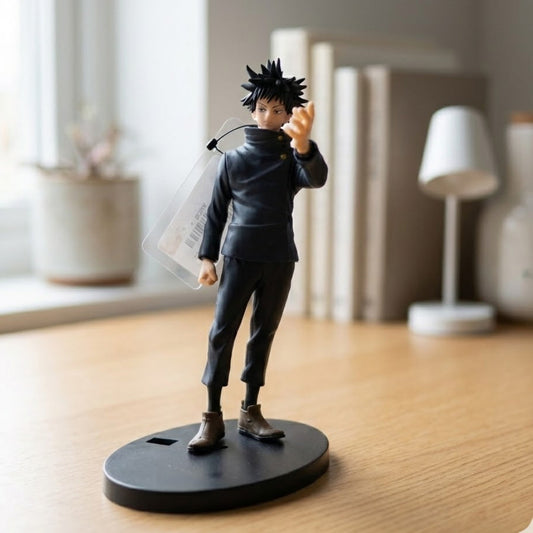 17cm Megumi Fushiguro figure in a dynamic pose, ready for the Ten Shadows Technique.