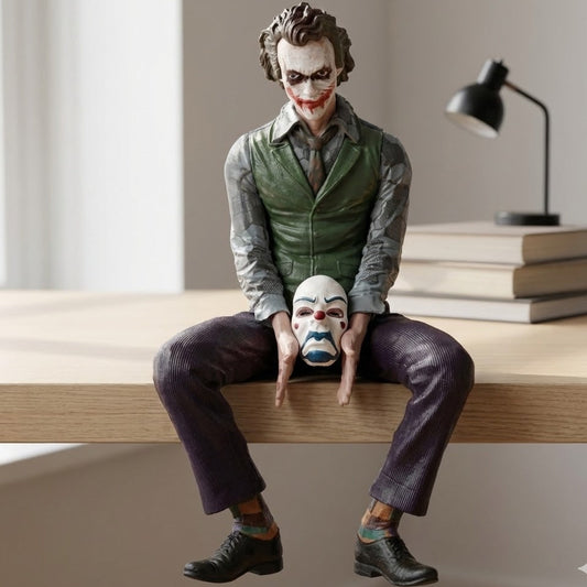 The Joker (Bank Robber Mask) 23cm figure wearing a clown mask and suit, posing in action.