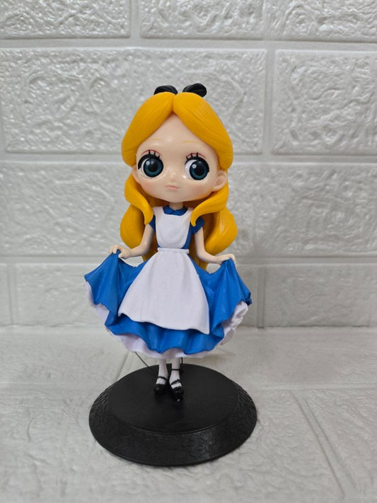 ALICE IN WONDERLAND ACTION FIGURE